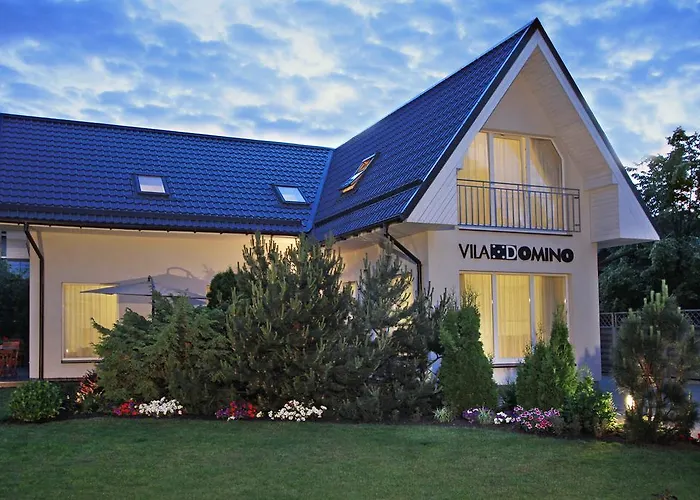 וילה Domino